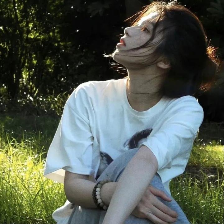 32颗药丸：我姐姐的自杀